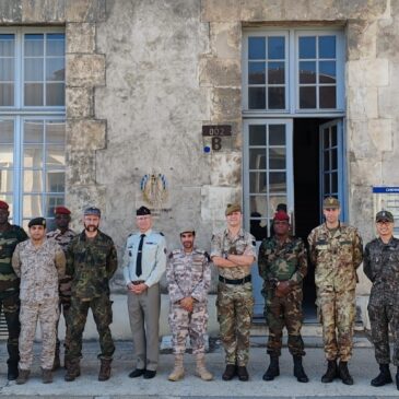 Frères d’armes à l’École de guerre -Terre